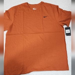 Nike t-shirt
